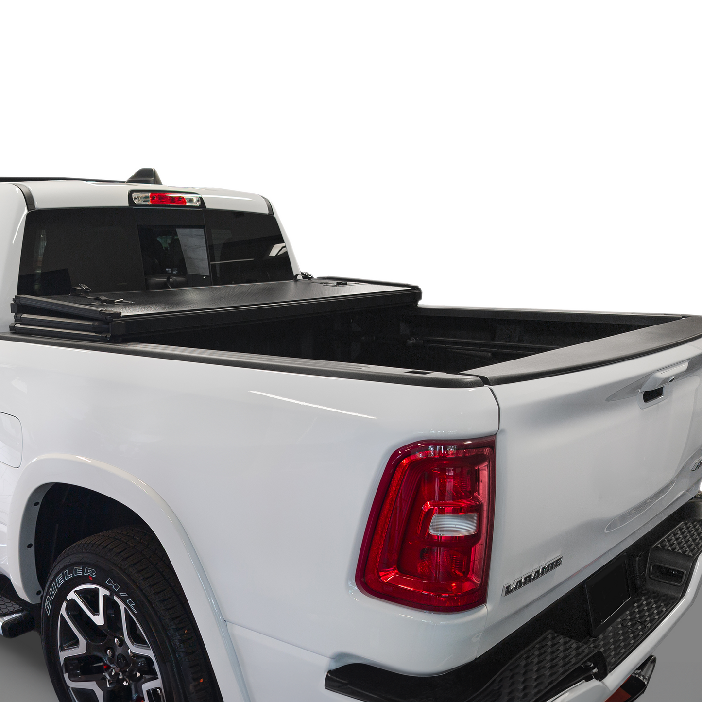 TGN Tri Fold Tonneau Cover for  2014 - 2018 Silverado/Sierra 5'8" Bed (69.3") - TGNHTF00Z3